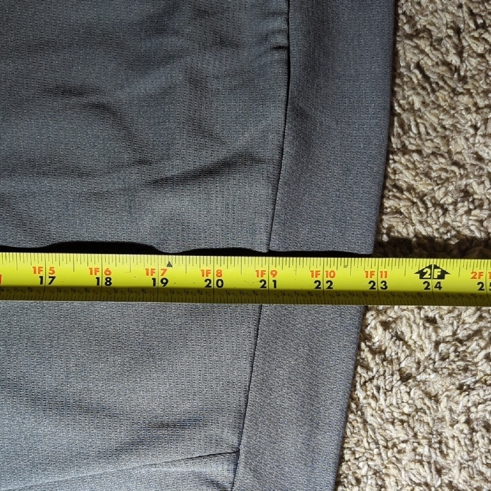 The North Face Charcoal Hoodie - Picture 7 of 9